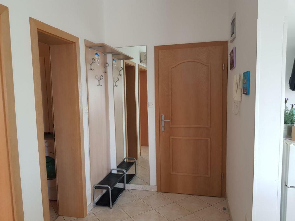Apartmani Bambi 룬 외부 사진